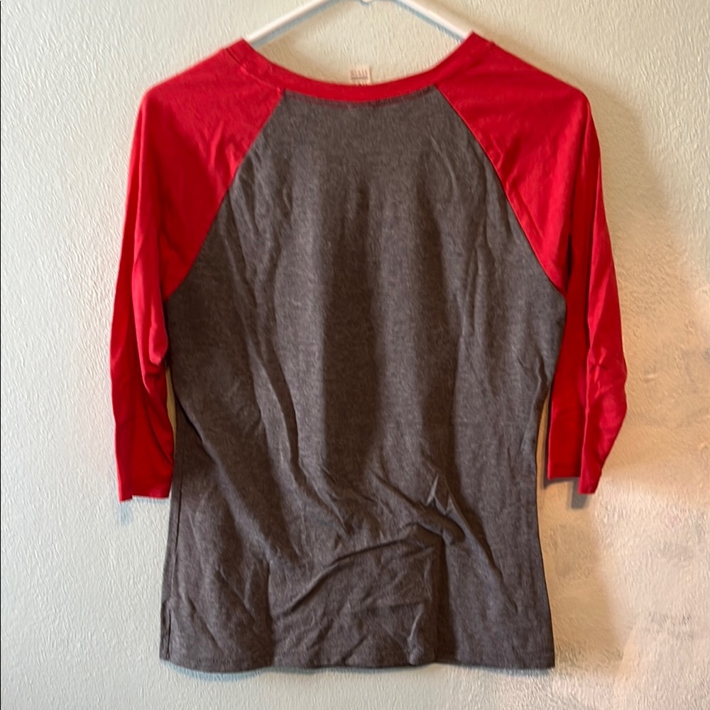 Snowflake Raglan Shirt - Picture 3 of 3